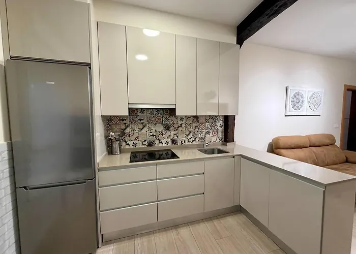 Itsasargi , En Pleno Casco Antiguo De Apartamento *