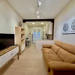 Itsasargi , En Pleno Casco Antiguo De Apartmán *