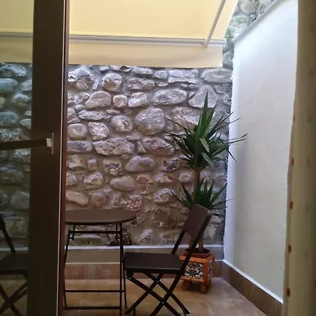 Itsasargi , En Pleno Casco Antiguo De Μπερμέο