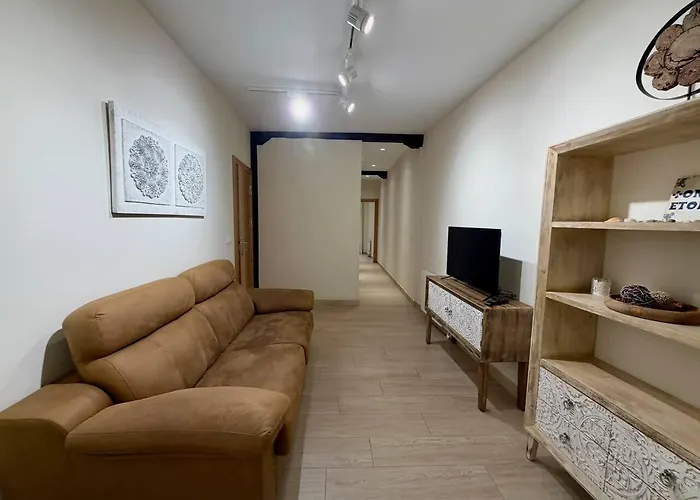 Itsasargi , En Pleno Casco Antiguo De *